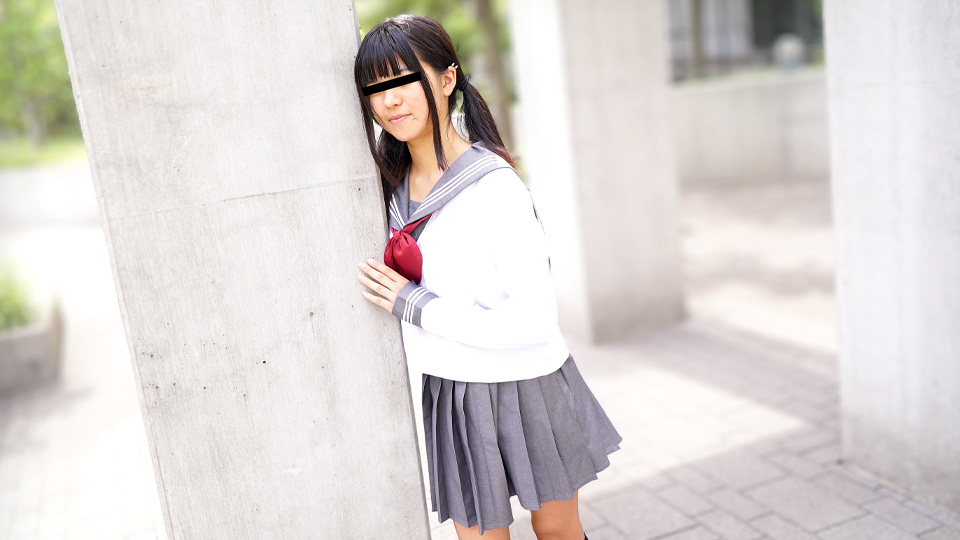 10musume 041823_01 The School Uniform: A Delicate Girl With An Innocent Expression