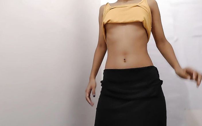 18+ School Girl Solo Masturbating in Her School Hostel