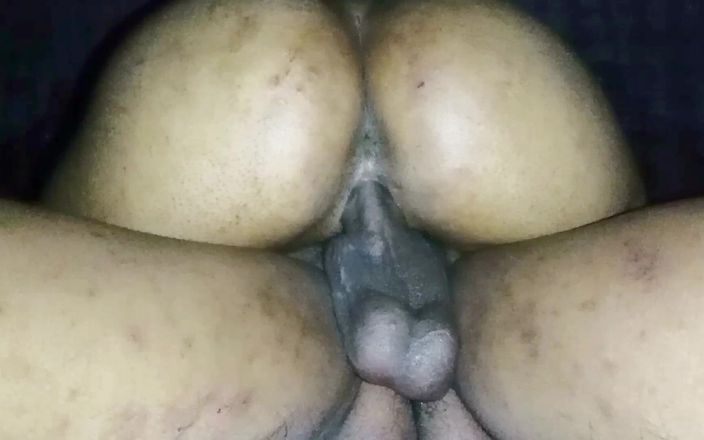 18 Year Old Indian Girl Likes Sex on Ground in Desi Style