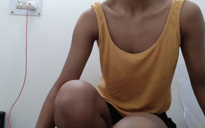18 Year Old Pretty Indian Girl Showing Her Naked Body