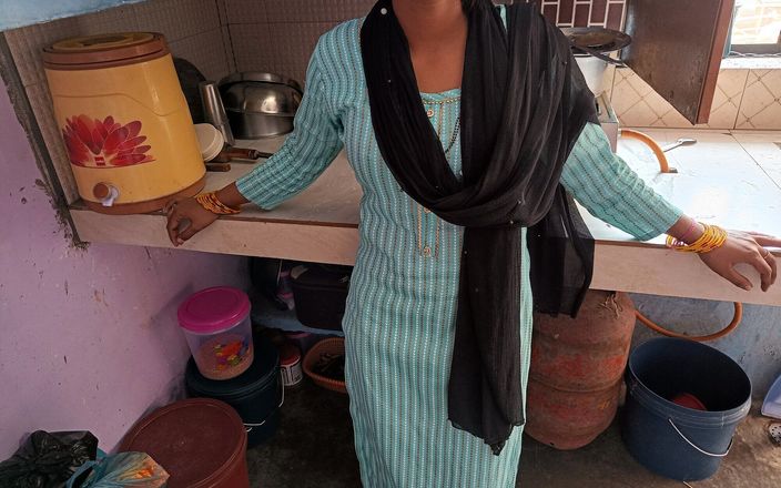 20 Yers Old Indian Desi Seal Pack Girl Was Har Fucked by Boyfriend First Time Full Sex