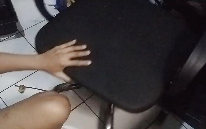 9 Months Pregnant Neighbor's Wife Asks to Insert Finger