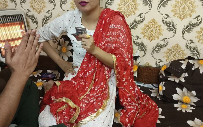 A Man Fucked a Desi Housewife Infront of Husband