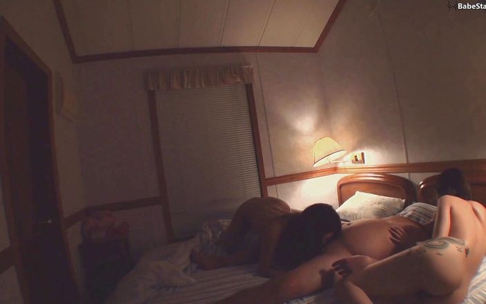 An amateur Asian threesome