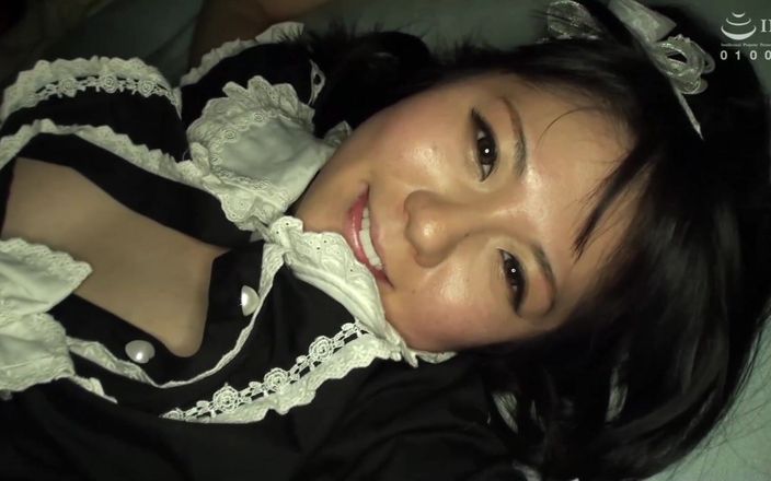 An Old Man’s Exclusive Love Doll : 4 Hours