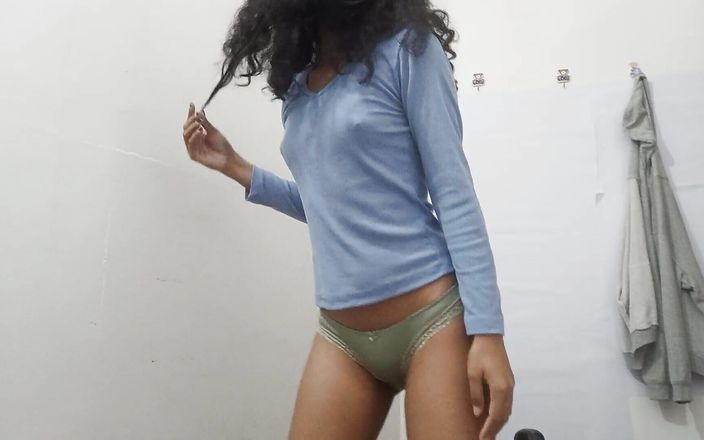 Ash Masturbates After Cleaning Her Dishes 21