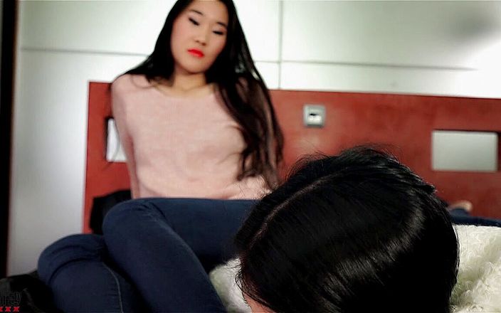 Asian foot fetish