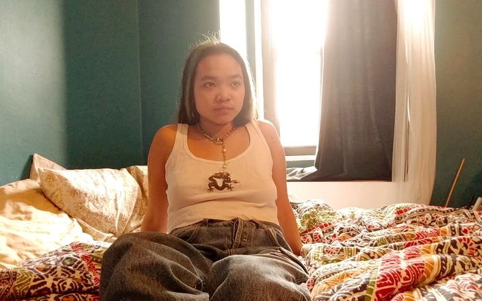 Asian whore gets rammed by huge cock