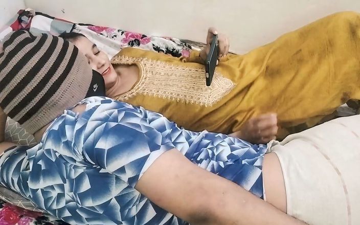 Aunty Ko Porn Dekhte Huye Pakar Ke Choda Full HD Hardcore Sex Video