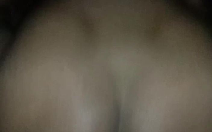 Awesome Riding in Cowgirl Type Pose