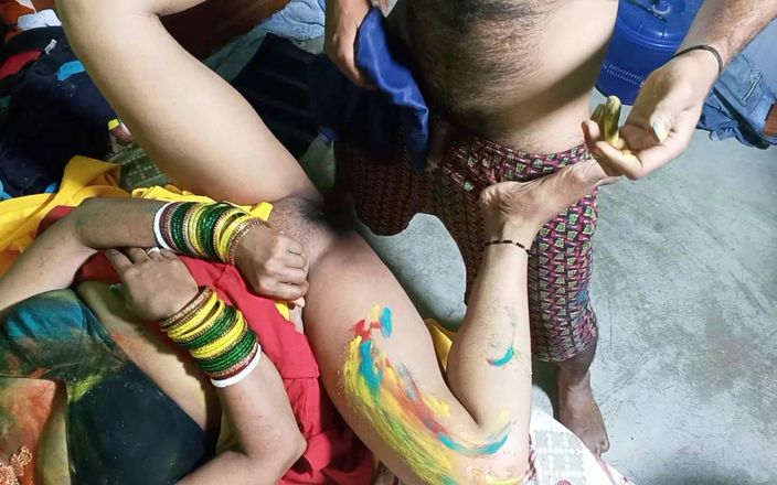 Bahu plays holi with sasurji on holi by opening bhurr, desi bengali chudai video