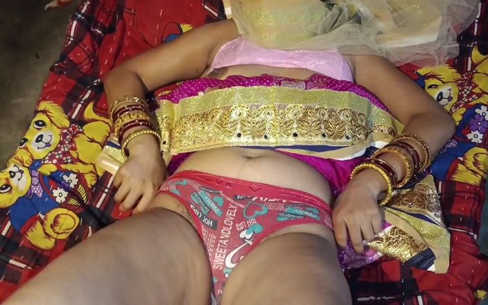 Beautiful Indian Maid Bhabhi Bathroom Self Fucking