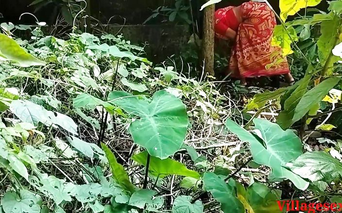 Beautiful Village Wife Living Lonly Bhabi Sex in Outdoor Fuck