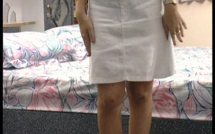 Behaarte Muschi Mit Thai - Aubergine Hairy Pussy with Thai Eggplant