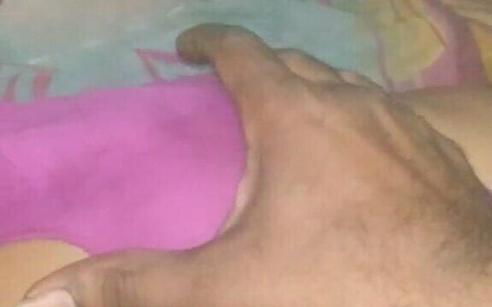 Beutiful Desi Girlfriends Boob Massage