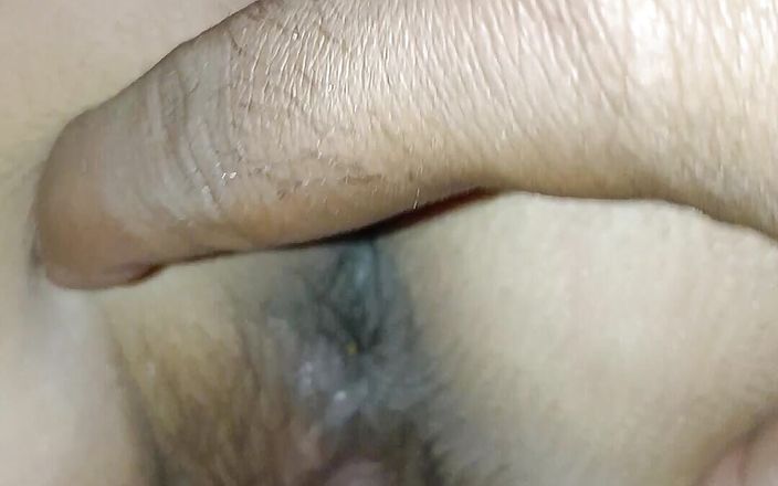 Bhabhi's Pussy Squirted
