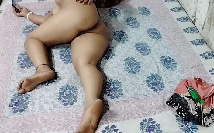 Bhabi Ko Letake Gand Mari Fucked Ass in the Bed