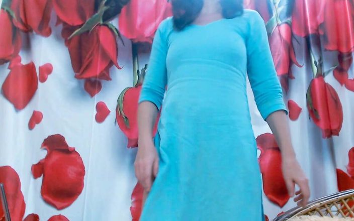 Bolly Karma 16: Ass Licking