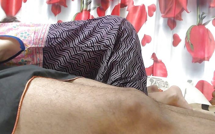 Bolly Karma 252 Web Cam Couple