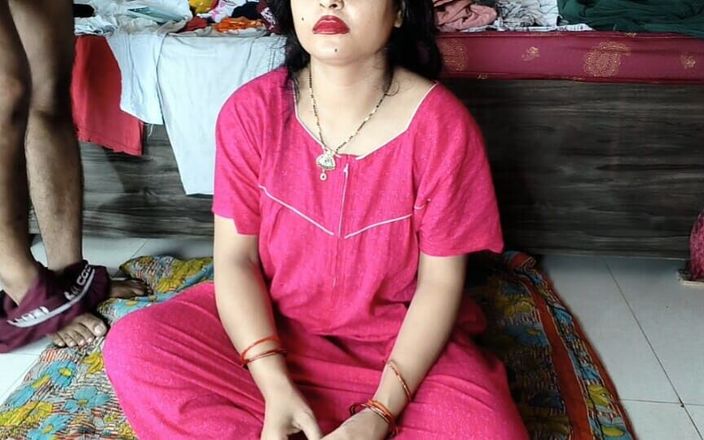 Brother in Law Is Enjoying Fucking His Beautiful Married Sister in Law Setting on the Ground