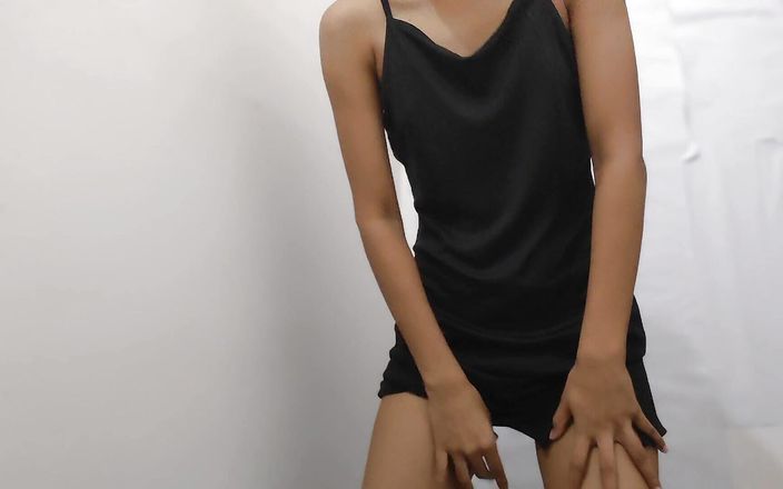 College Chick Addicted to Pussy Maen