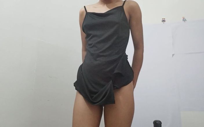 Colombian Student Strips Naked, Her Big Tits and Big Ass Make More Than One Person Horny