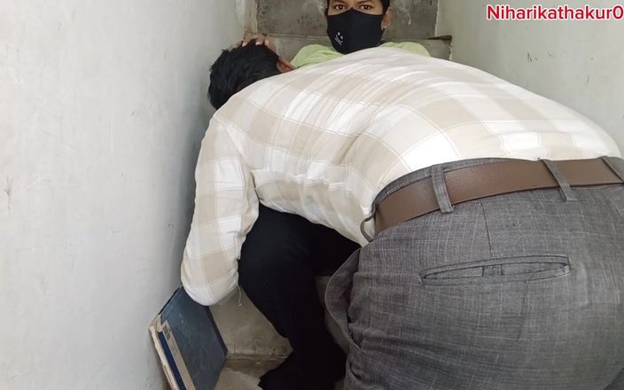 Computer Teacher Fucked Girl Student at Class Stairs