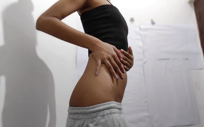 Cute Desi Girl Getting Horny in Panties