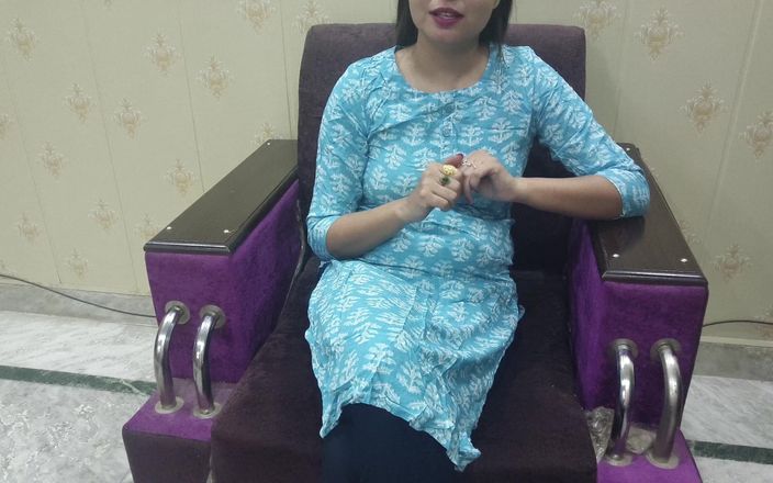 Cute Saree Bhabhi Having Dirty Sex with Devar - Hindi Stiry