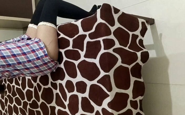 Demanded to Get Her Pussy Fucked Hindi Audio XXX