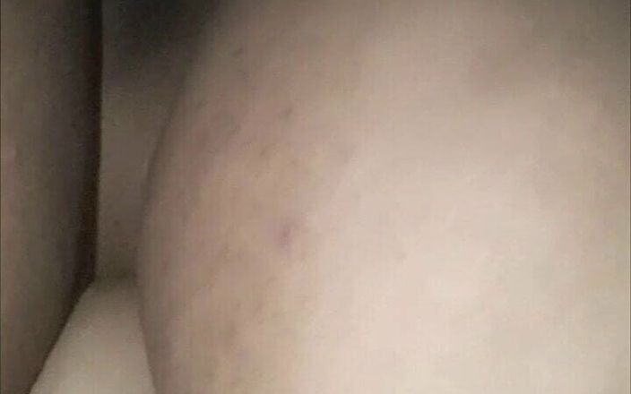 Desi BBW Aunty Getting Fucked in Doggystyle Close-up