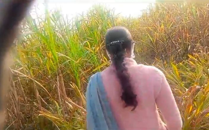 Desi Bhabhi's brother in law fucked her in the field