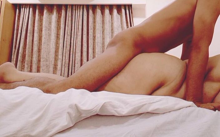 Desi Chubby Bhabhi Getting Fucked by Her Boyfriend Full Video
