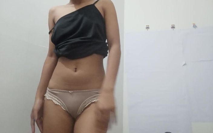 Desi Cute Student Fingering and Orgasm for Her Teacher