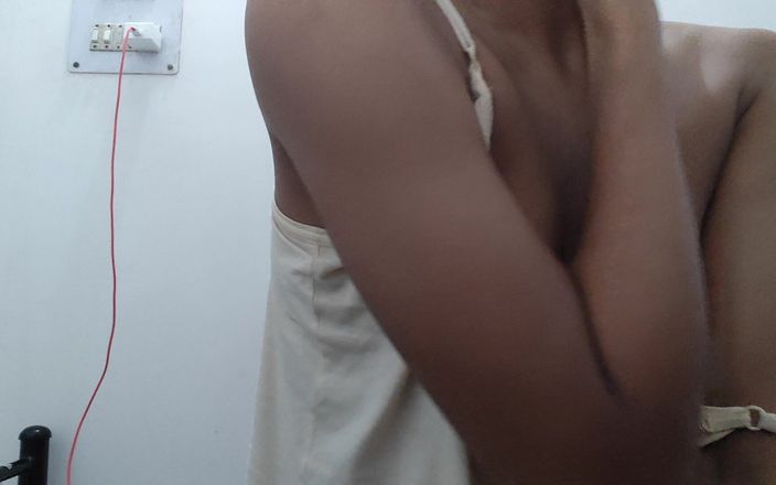 Desi Girl Rubbing Pussy and Asshole