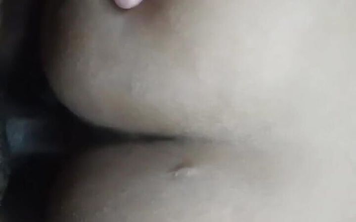 Desi Girlfriend and Boyfriend Doing Sex When Nobody at Home