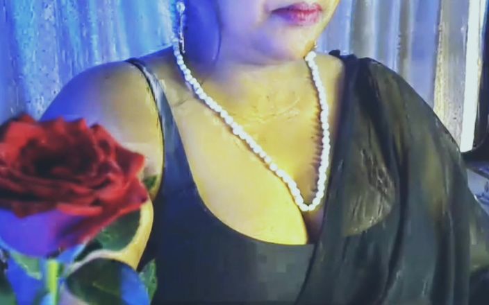Desi hot sexy girl excitedly sucking her boobs and pussy fucking with dildo.