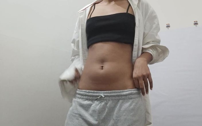 Desi Indian Girl Masturbate with Carrot. Deshi Sex Video