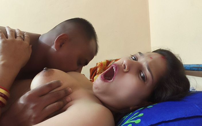 Desi Sexy Bengali Wife and Her Husband Romantic Kissing and Boob Press Sex Video
