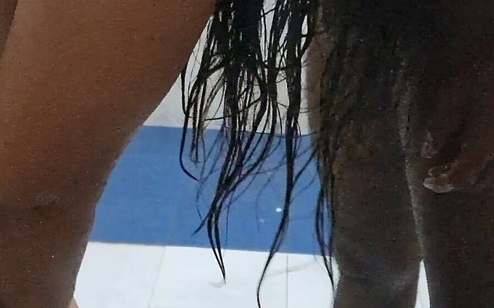 Desi Sister-in-law's Leave Wall Ne Bethrom Me Lage Ke Maze.