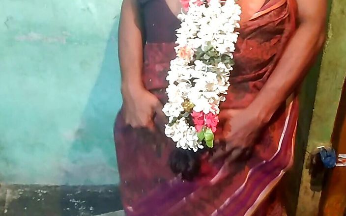 Desi Tamil Aunty Smooth Doggy Style
