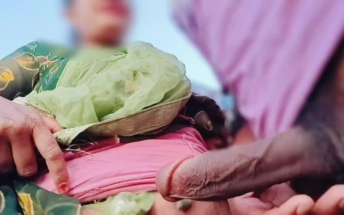 Desi Village Bhabhi Fuck in Jungle with Her Devar, Indian Beautiful Bhabhi Ki Outdoor Chudai,in Hindi Audio Desi Teen Tight Puss