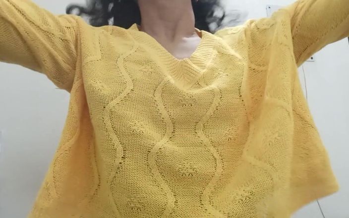 Desi Village Housewife's Pussy Cum Discharge