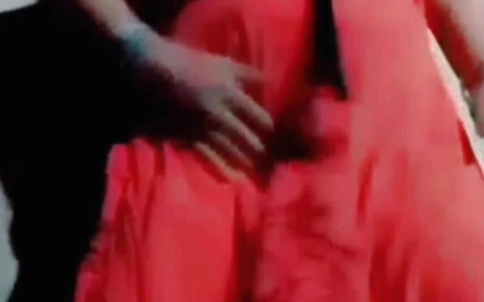 Desi Woman Rubbing Her Hot Sexy Body