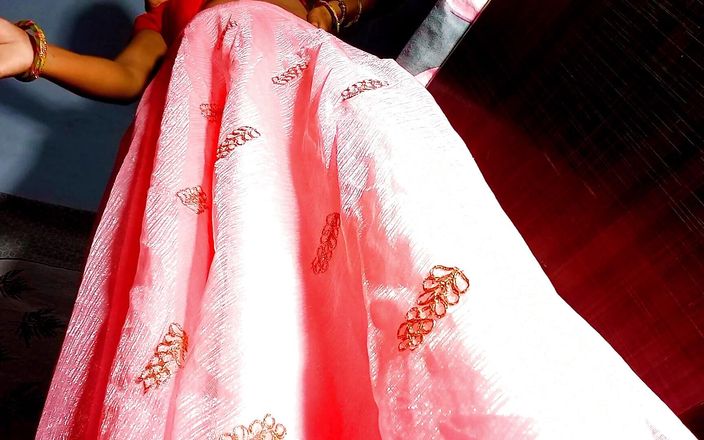 Desi Young Village Bhabhi Standing Squirting Receives Hard Fuck to Cum