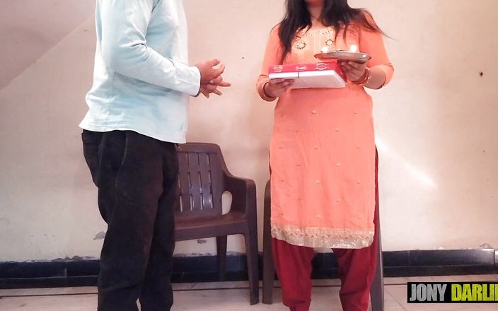 Diwali Special- Indian Chaachi Wants Another Gift & Fucked by Bhateeja in Doggystyle Clear Hindi Audio by Your X Darling