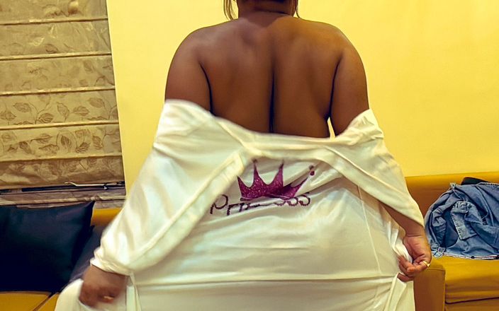 Do You Like Chocolate? Then Come and Eat Mahirl's Milkybar Chocolate