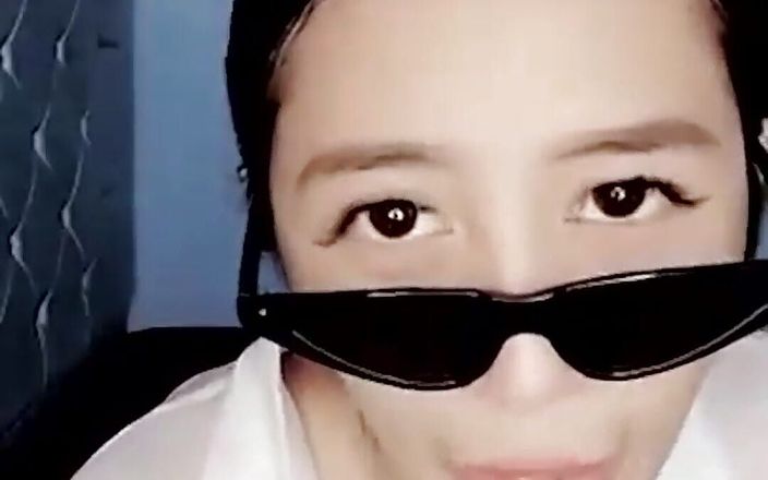 Don't You Want to Be Shaken Like This Until It Breaks in My Pussy?