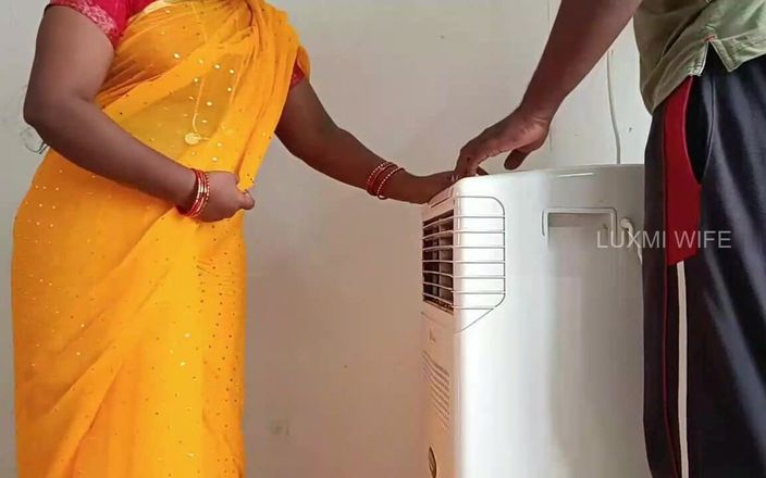 Electrician Fucking Housewife Sexy Saree- Part 1