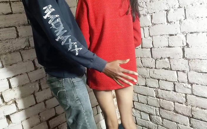 Fuck My Stepsister in Naked Clothes